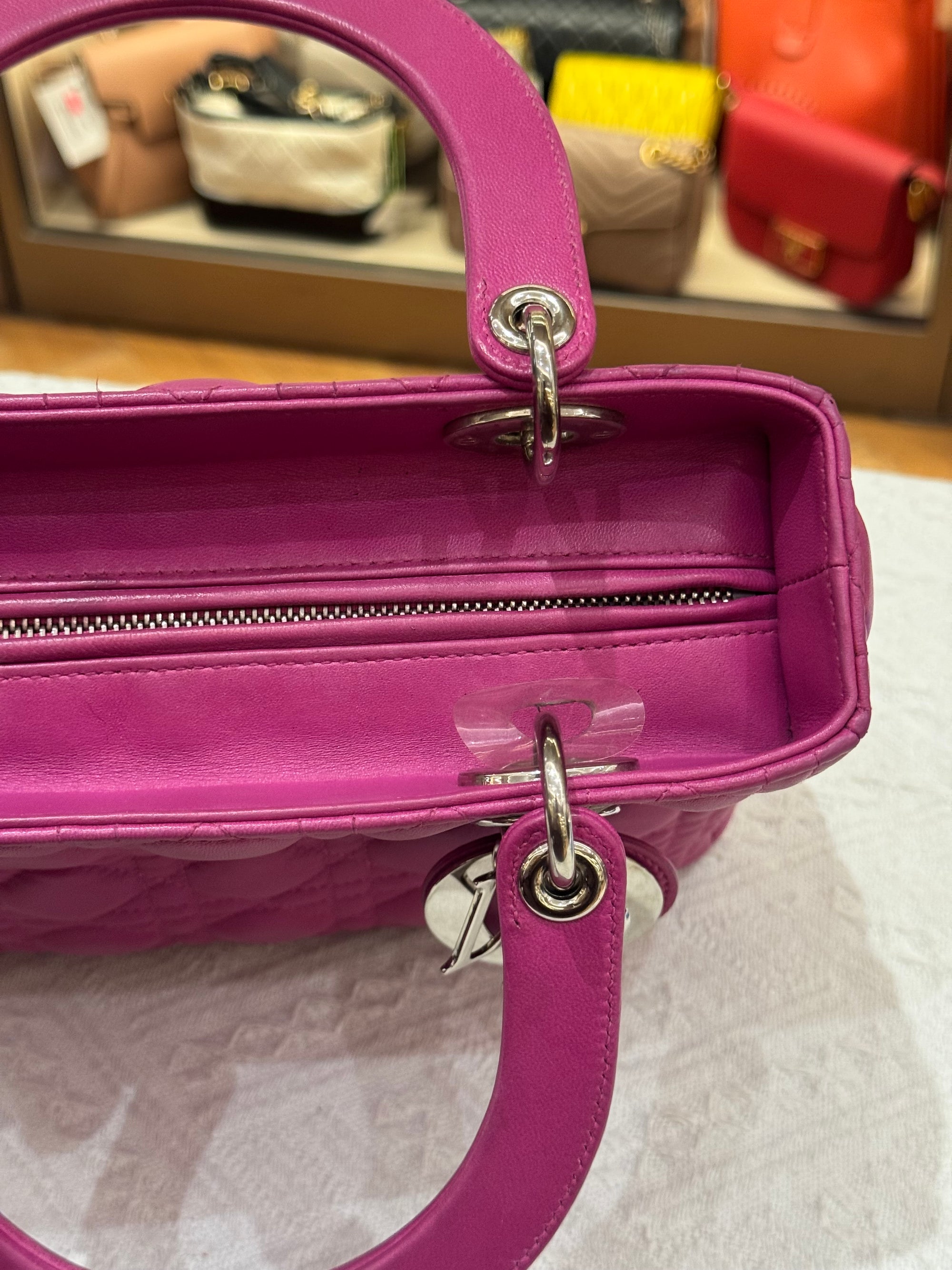 Lady Dior Medium Fuschia