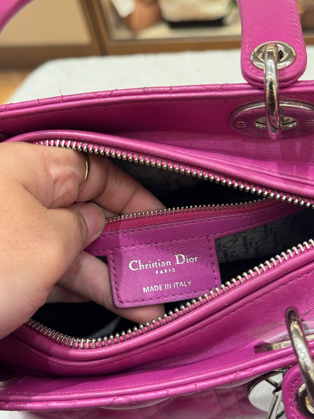 Lady Dior Medium Fuschia