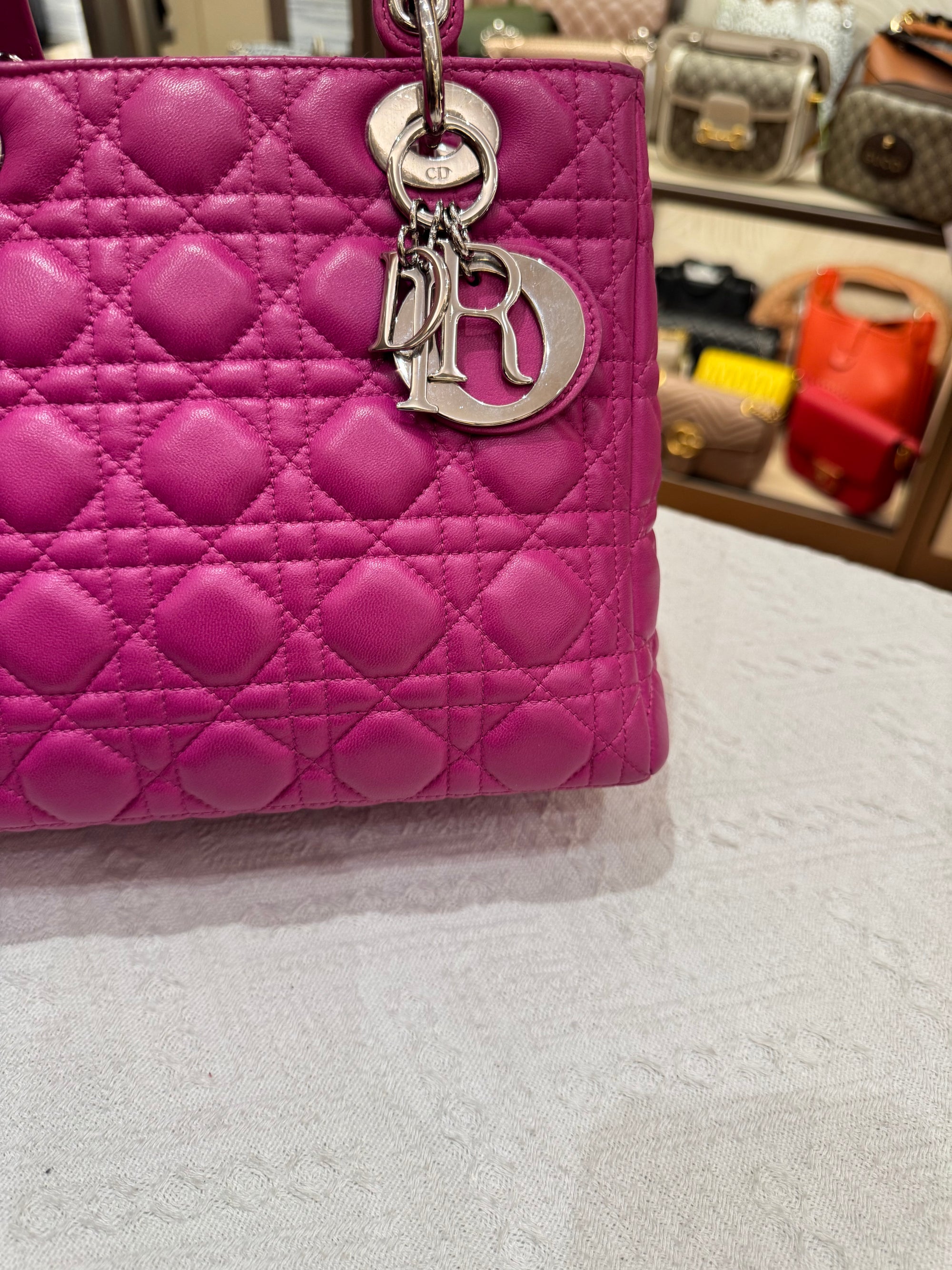 Lady Dior Medium Fuschia