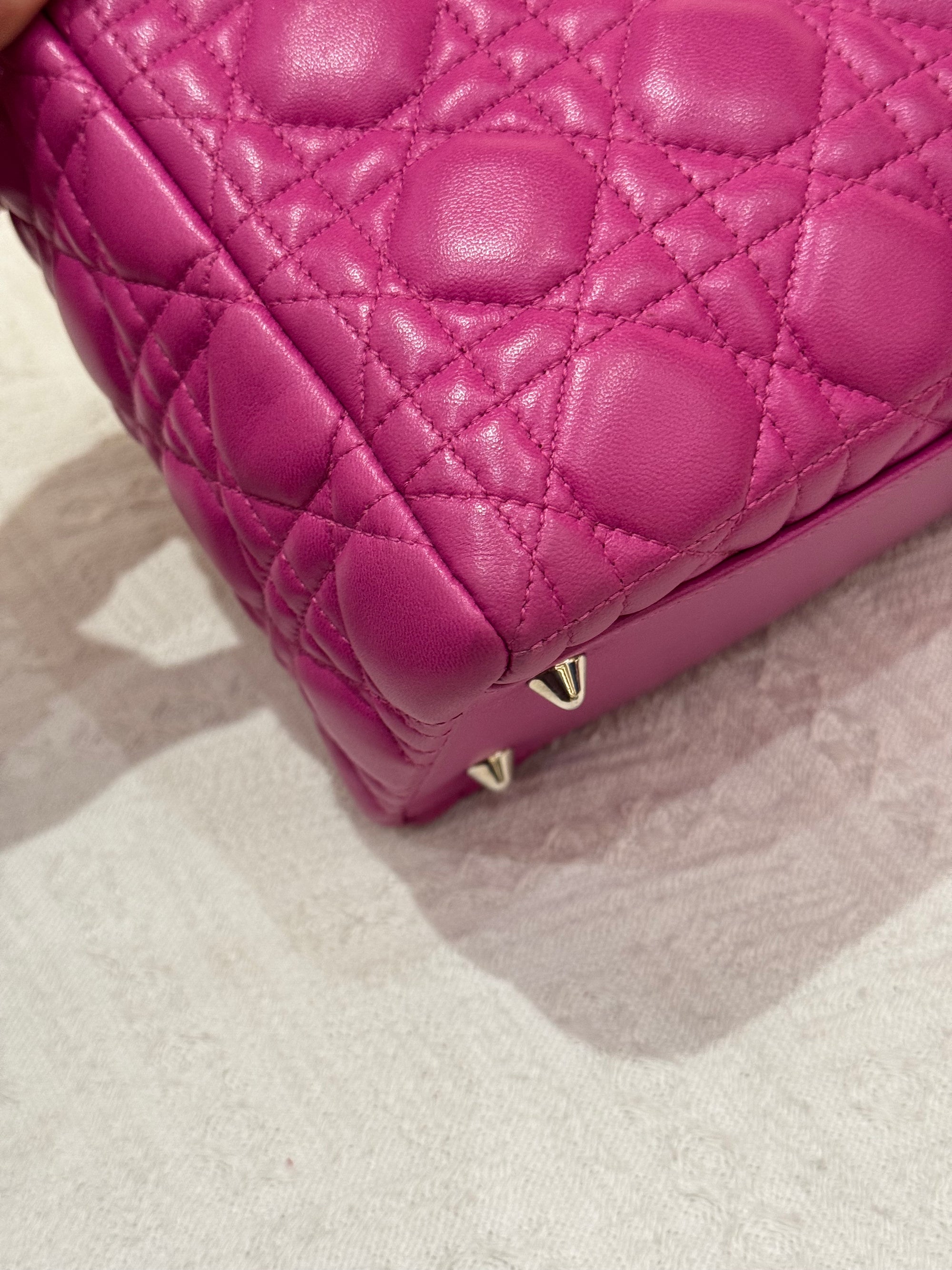 Lady Dior Medium Fuschia