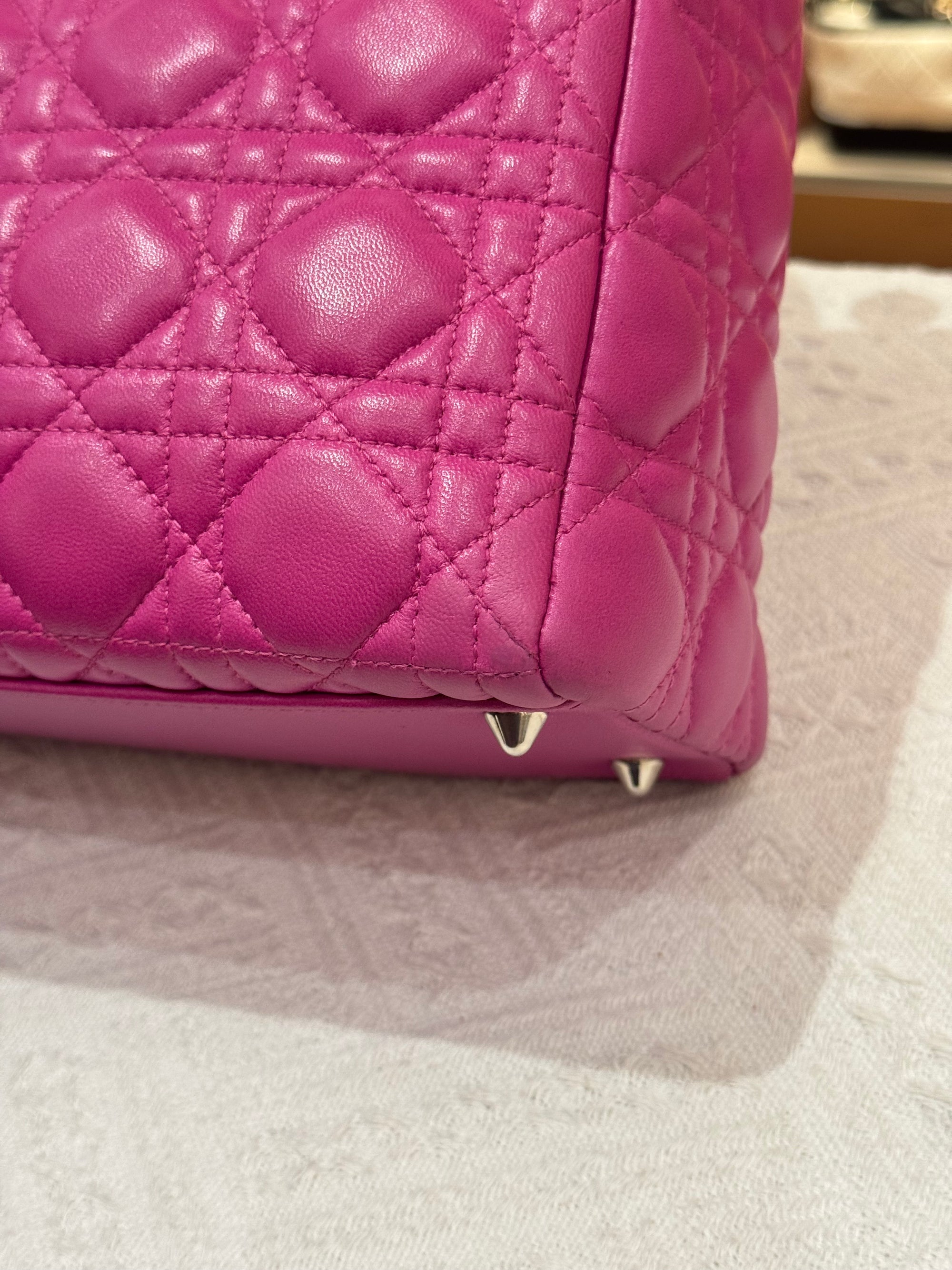 Lady Dior Medium Fuschia