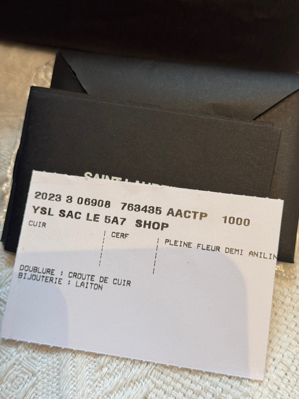 Saint Laurent  Le 5 À 7 Bea Hobo Bag