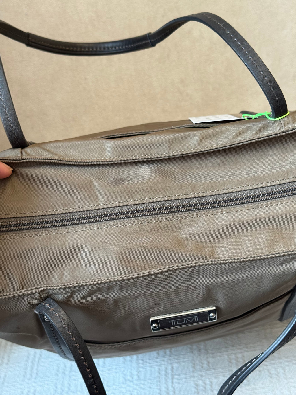 Tumi Totebag Olive