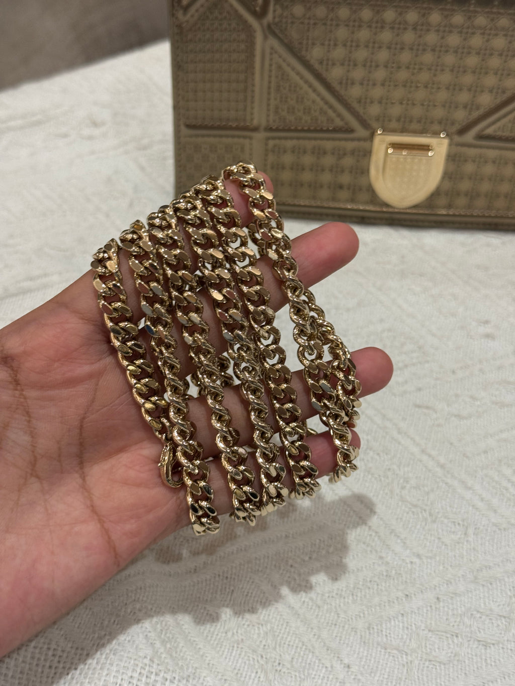 Diorama Wallet on chain Gold Patent