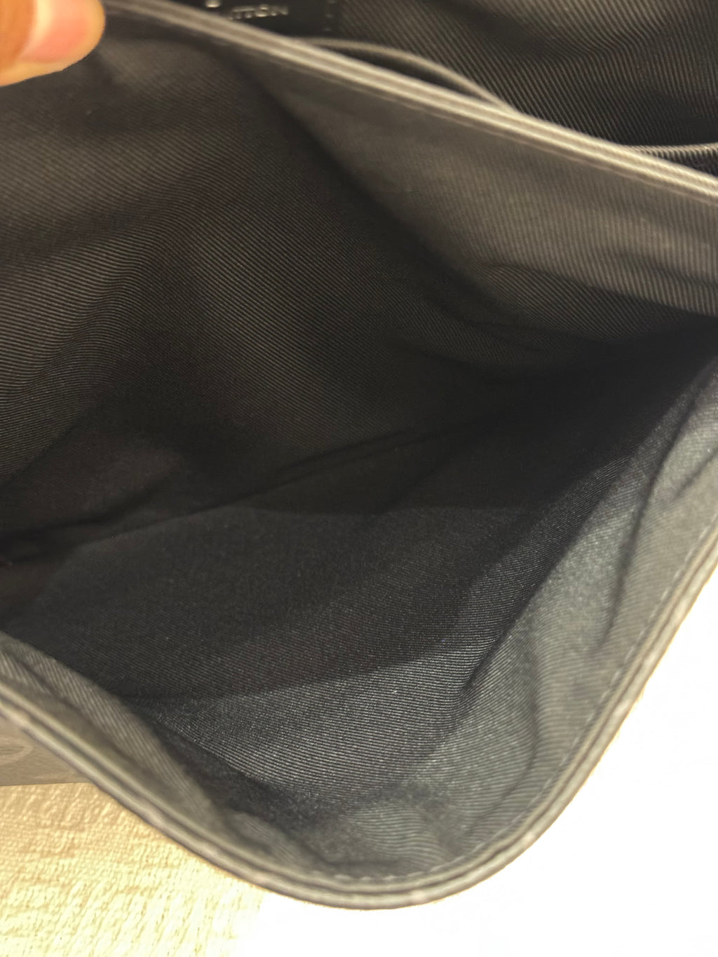 Louis Vuitton Mesenger Monogram Eclipse