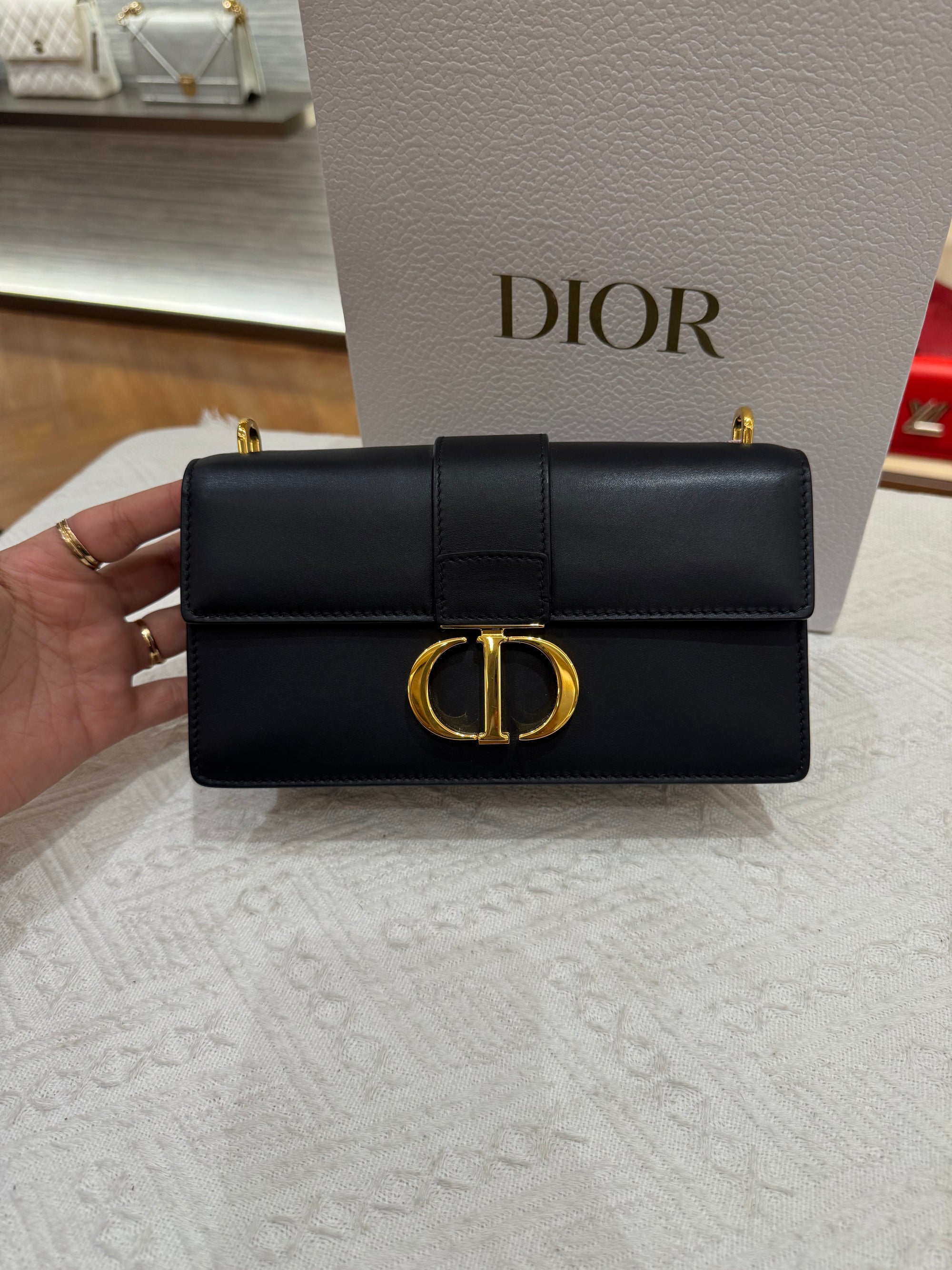 Dior Montaigne East West
