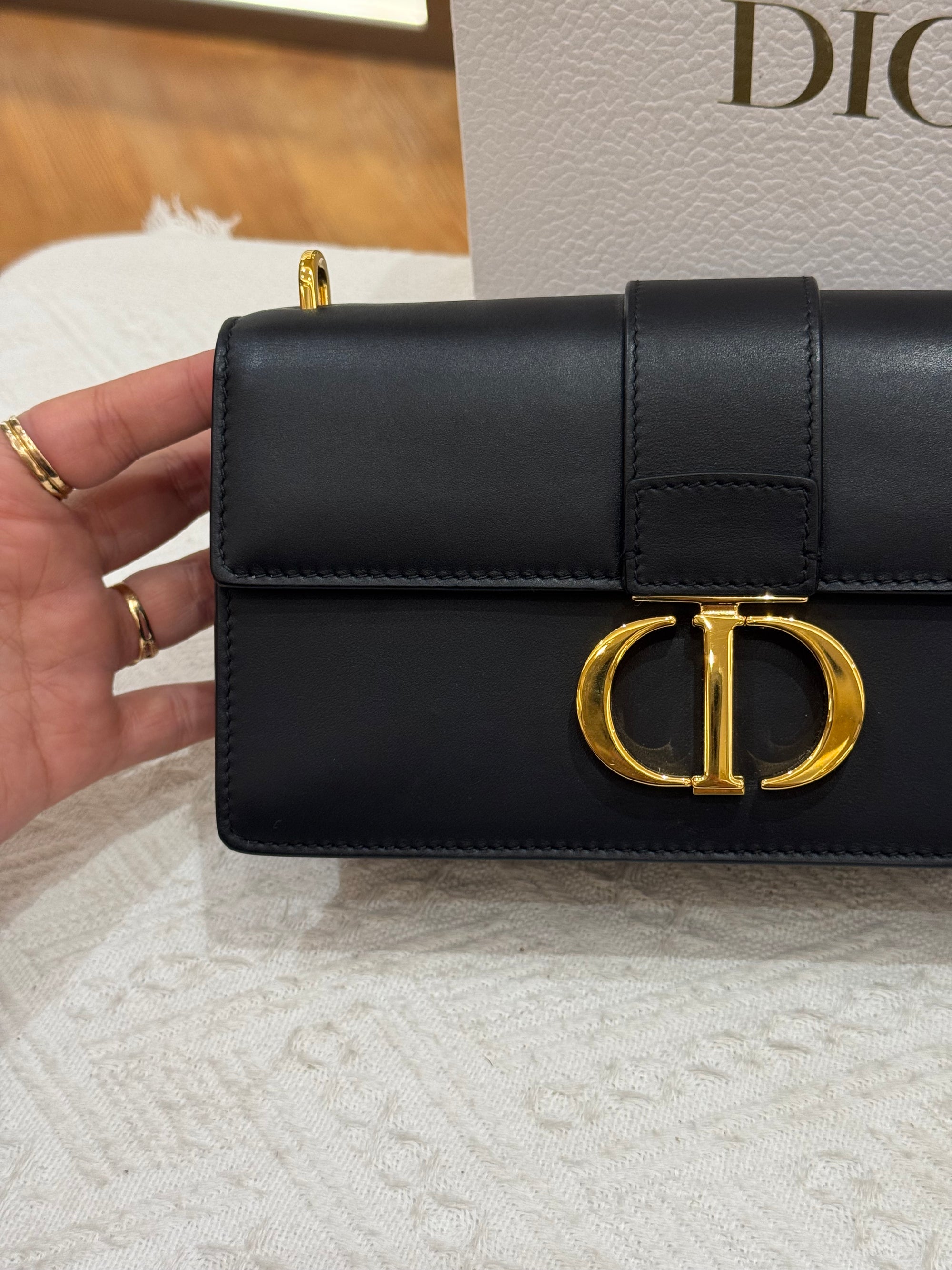 Dior Montaigne East West