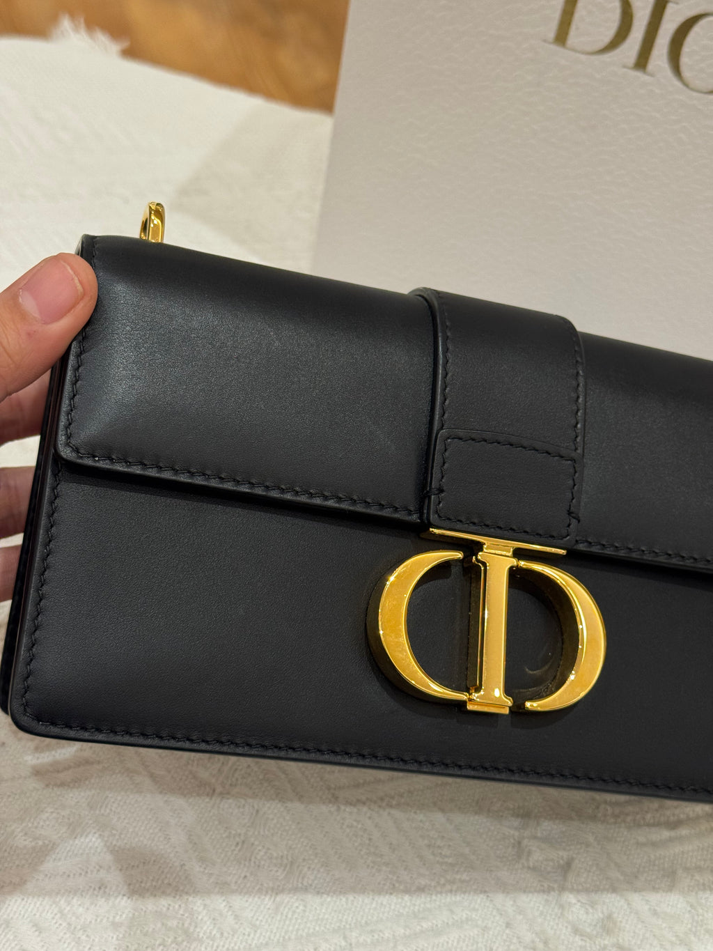 Dior Montaigne East West