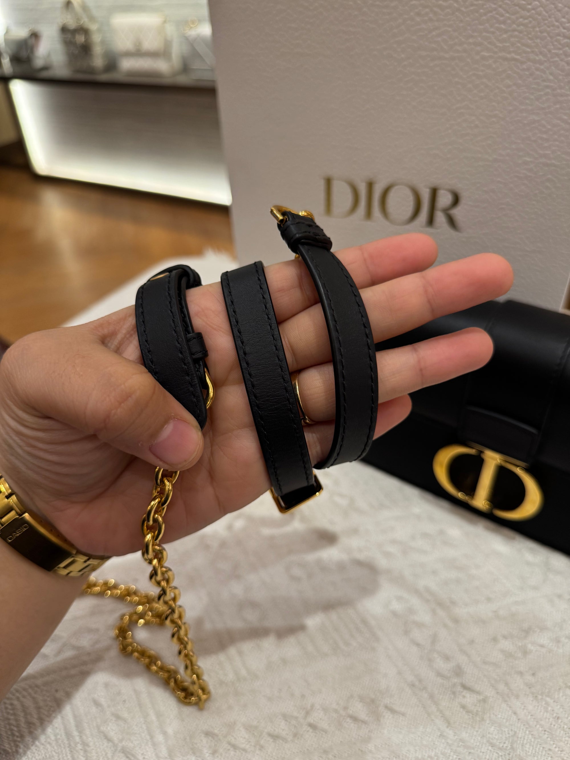 Dior Montaigne East West