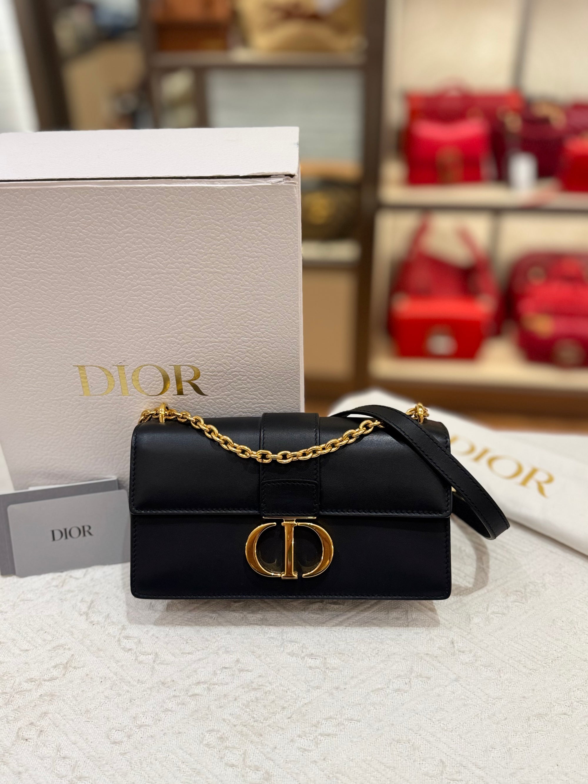 Dior Montaigne East West