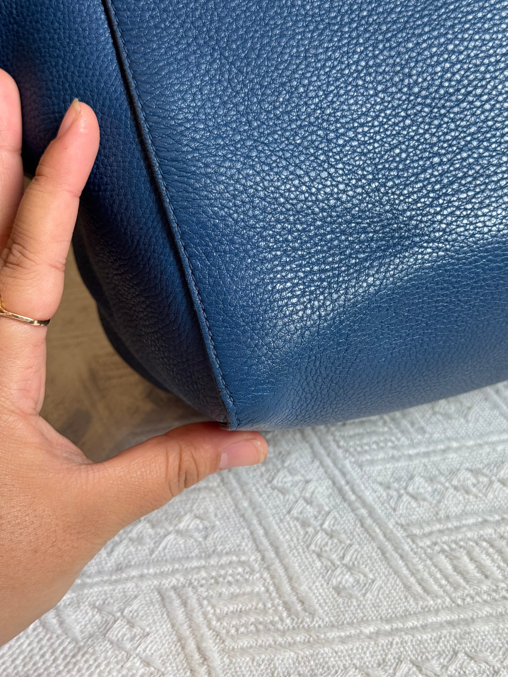 Prada Totebag Ziper Blue