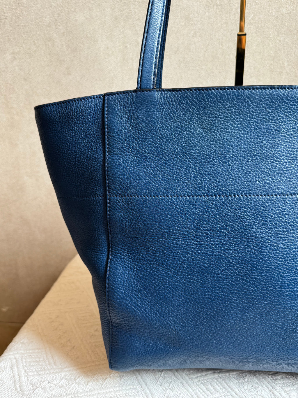 Prada Totebag Ziper Blue