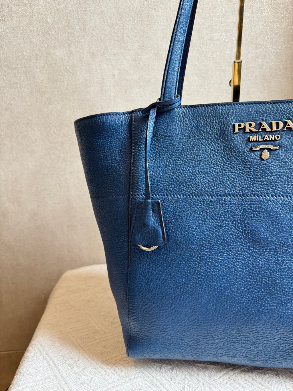 Prada Totebag Ziper Blue