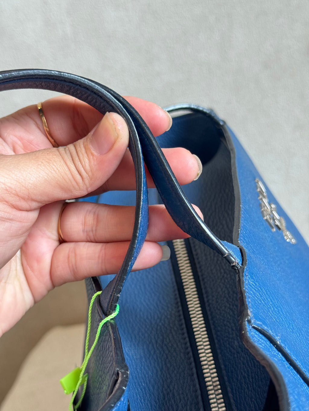 Prada Totebag Ziper Blue