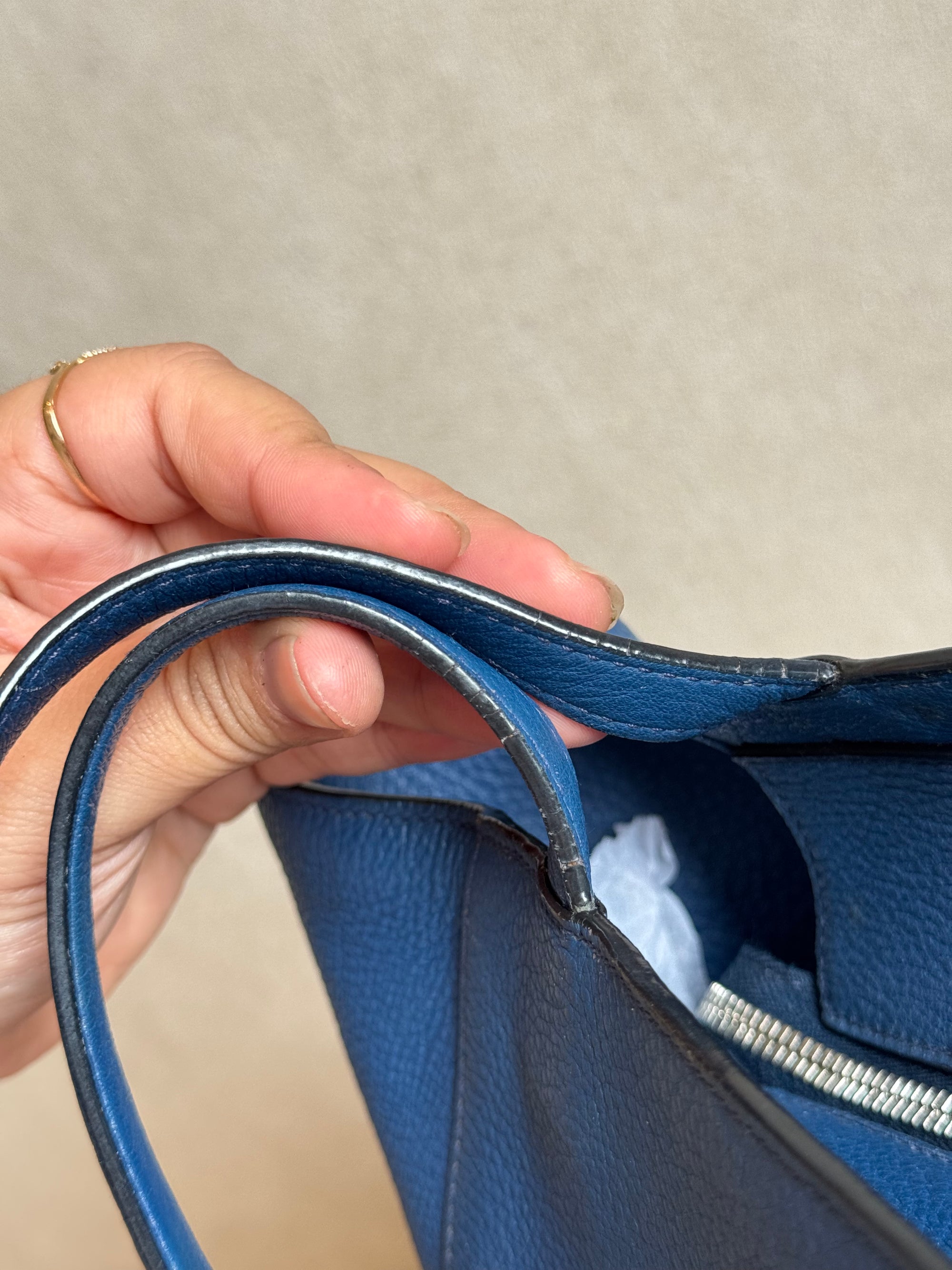 Prada Totebag Ziper Blue
