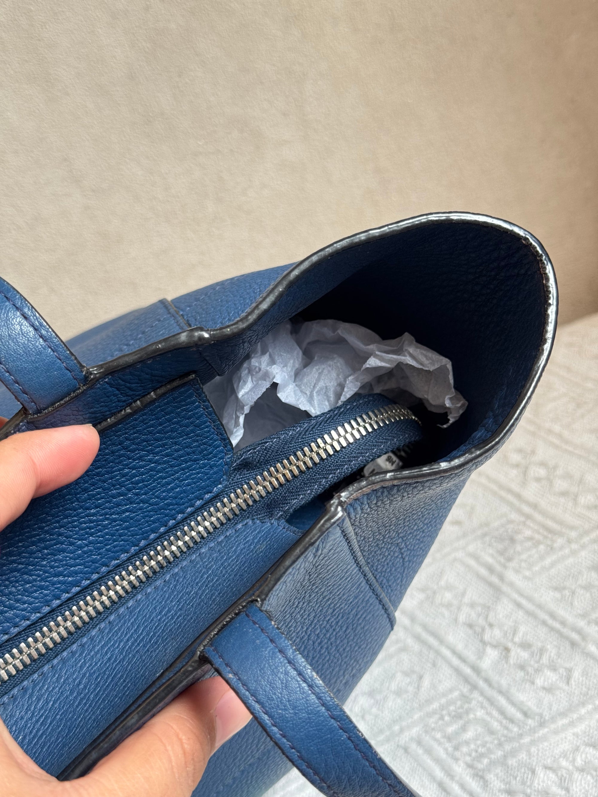 Prada Totebag Ziper Blue