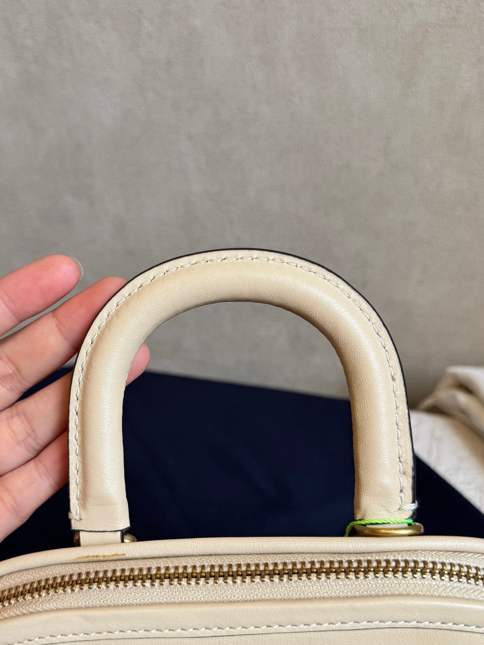 Coach Reveal Alma