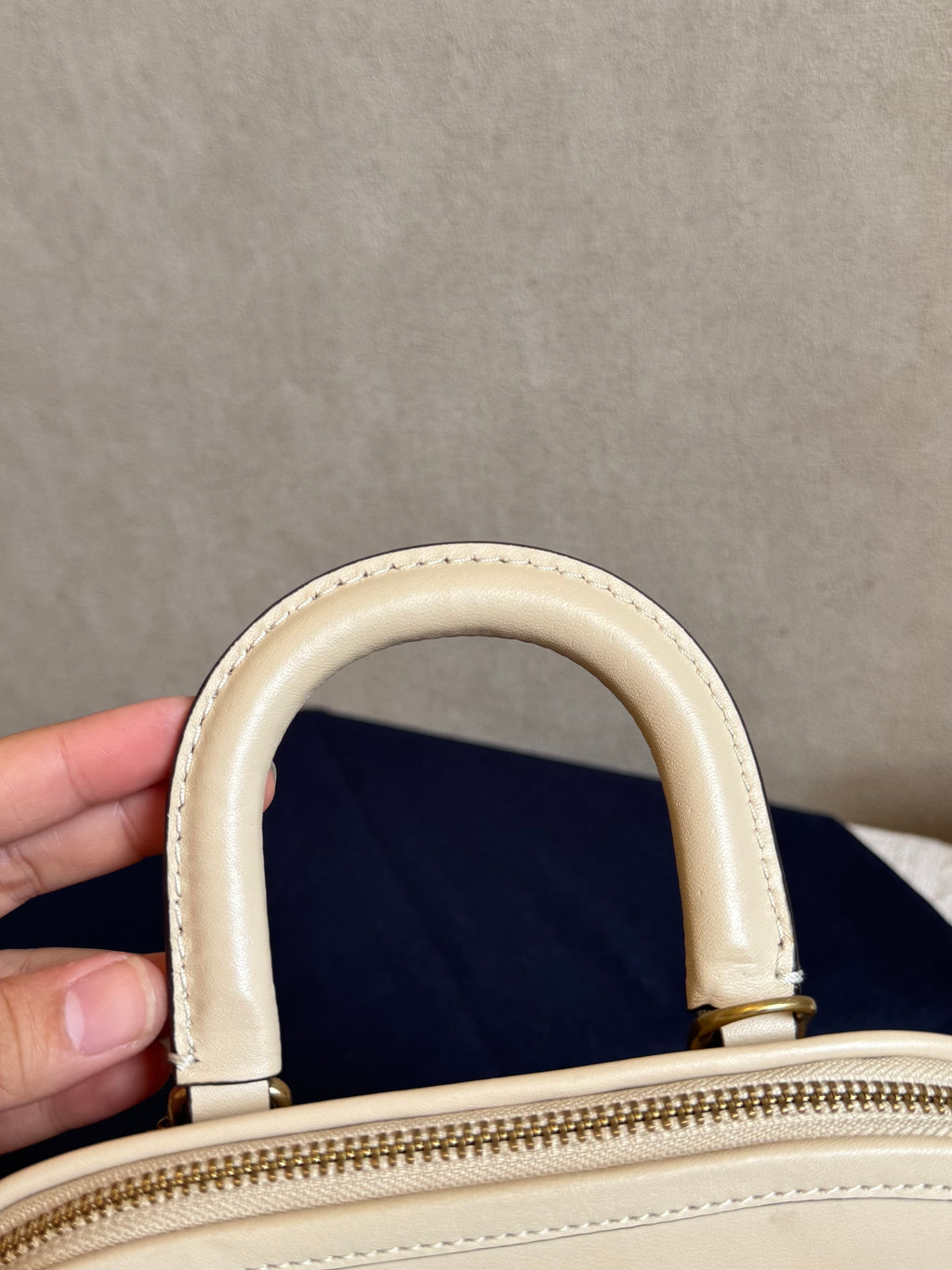 Coach Reveal Alma