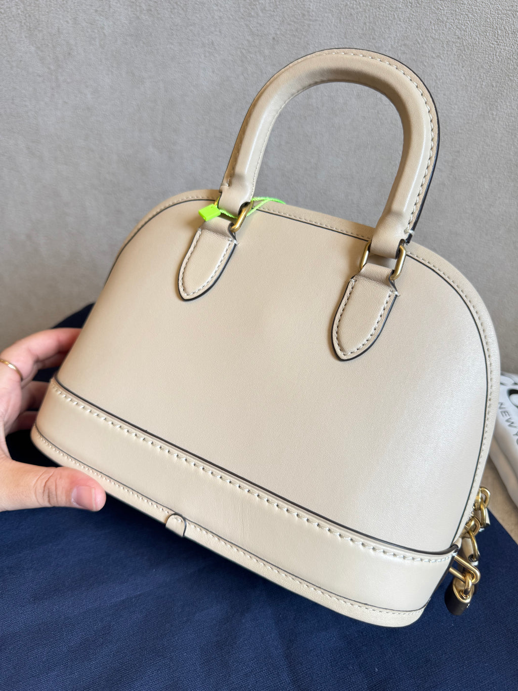 Coach Reveal Alma