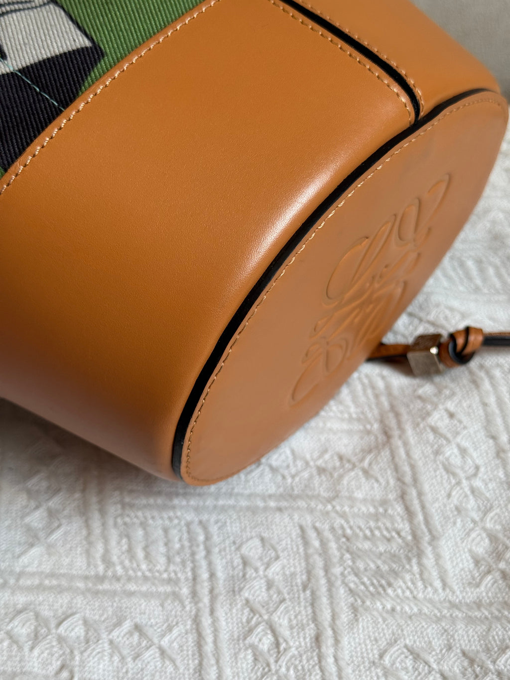 Loewe Baloon Bucket Canvas Multicolor