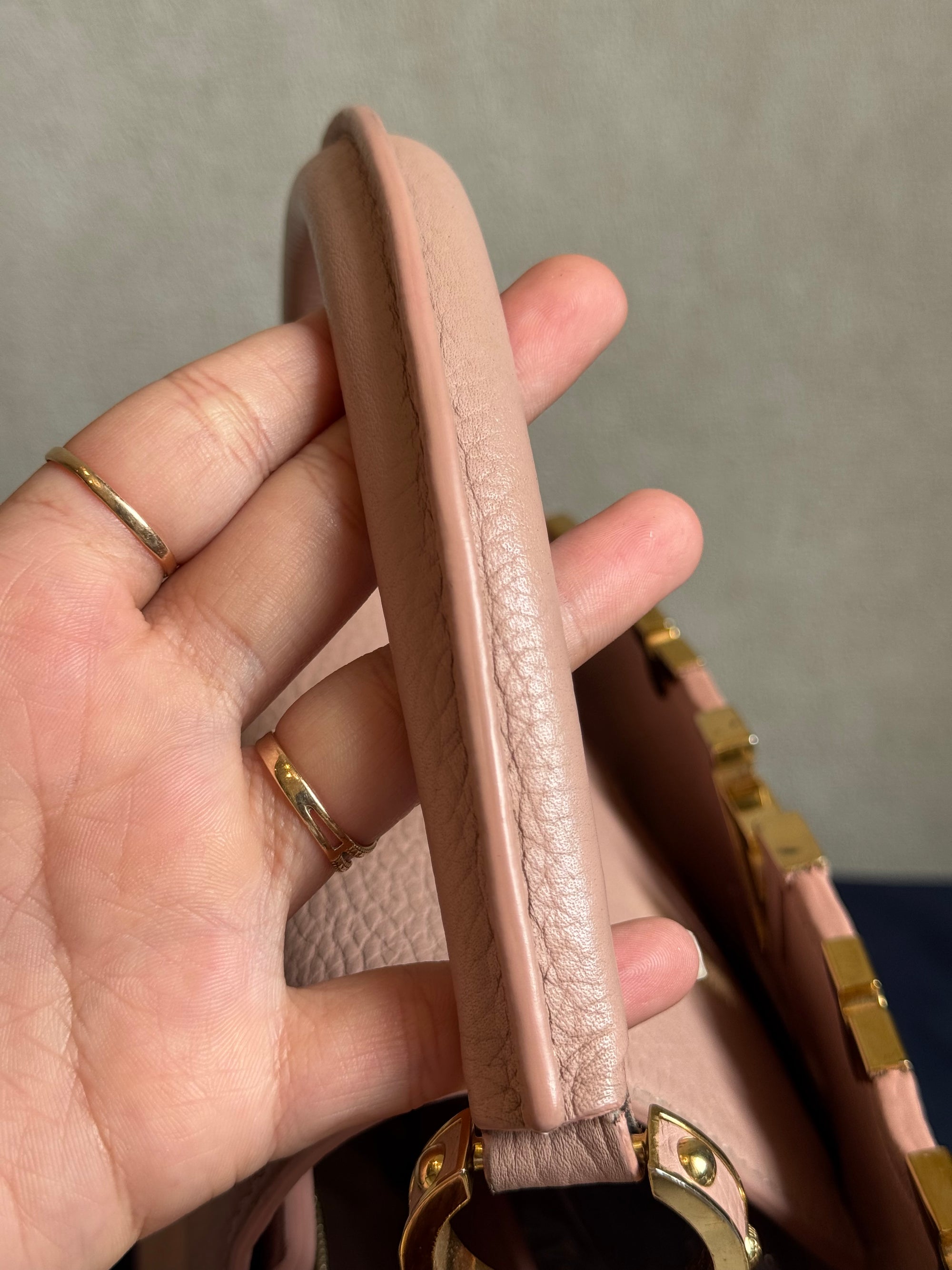 Louis Vuitton Cappucines