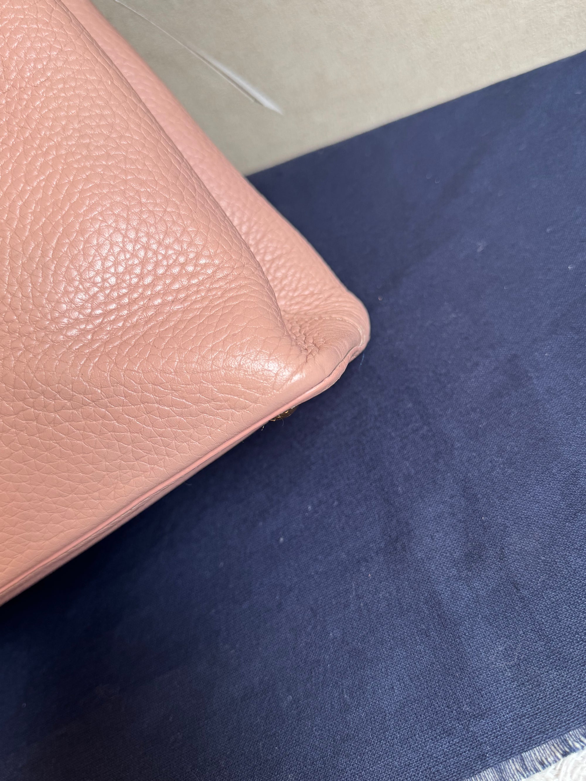 Louis Vuitton Cappucines