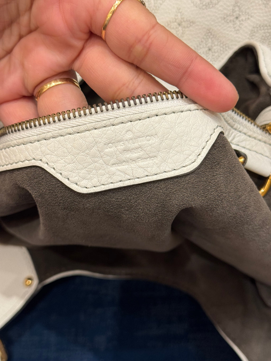 Louis Vuitton Mahina Hobo White