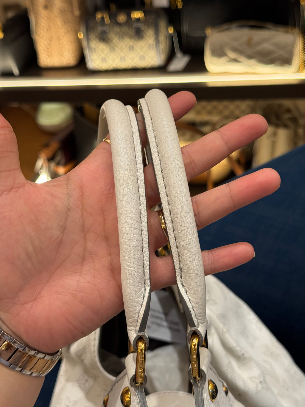 Louis Vuitton Mahina Hobo White