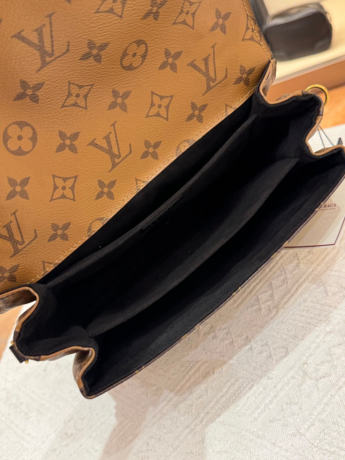 Louis Vuitton Metis Monogram Reverse