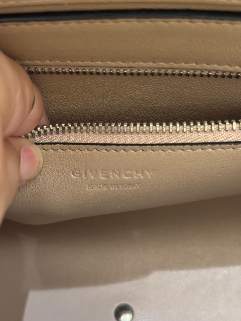 Givenchy Horizon Bag Small