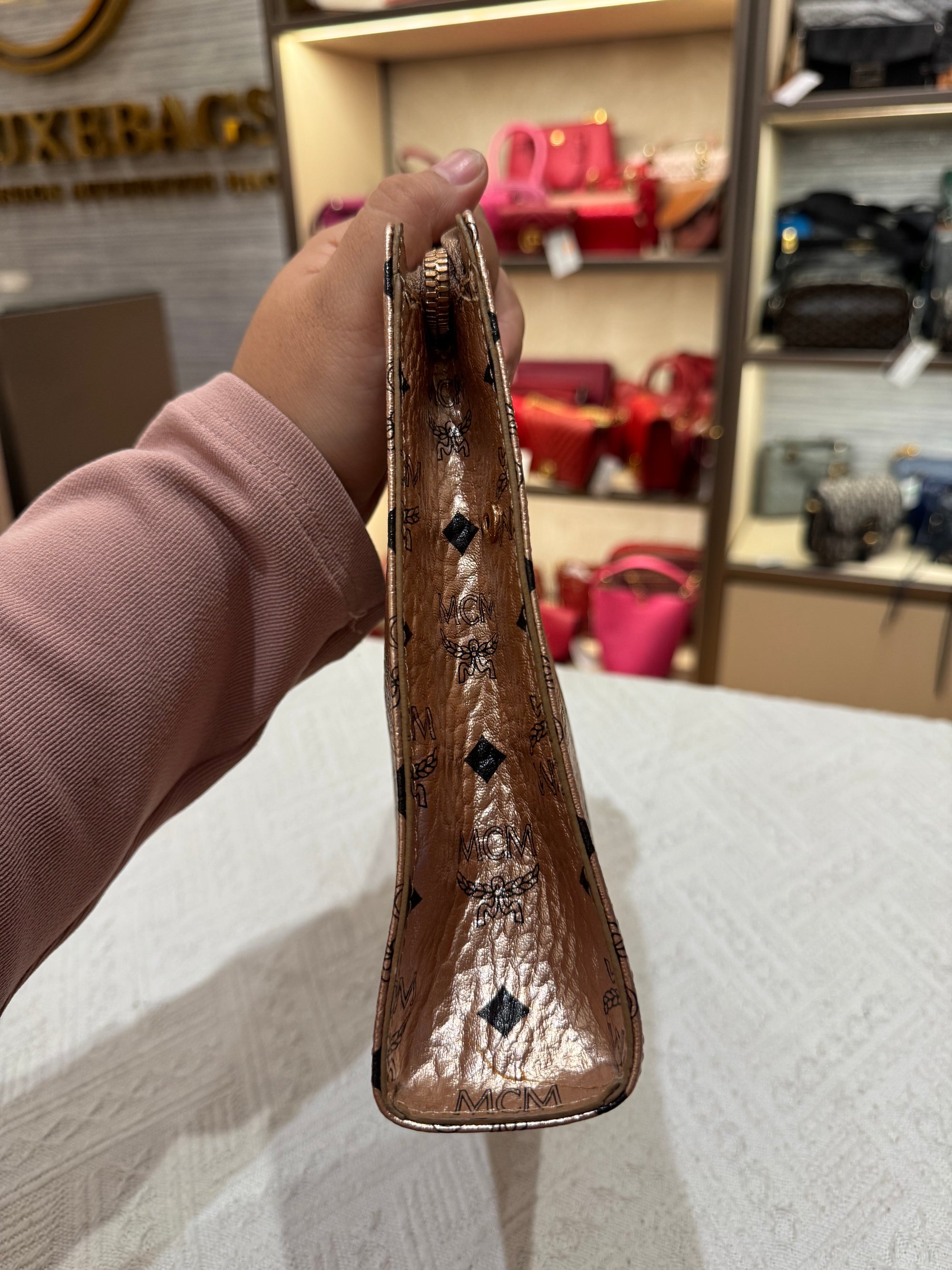 MCM Clutch Rose Gold