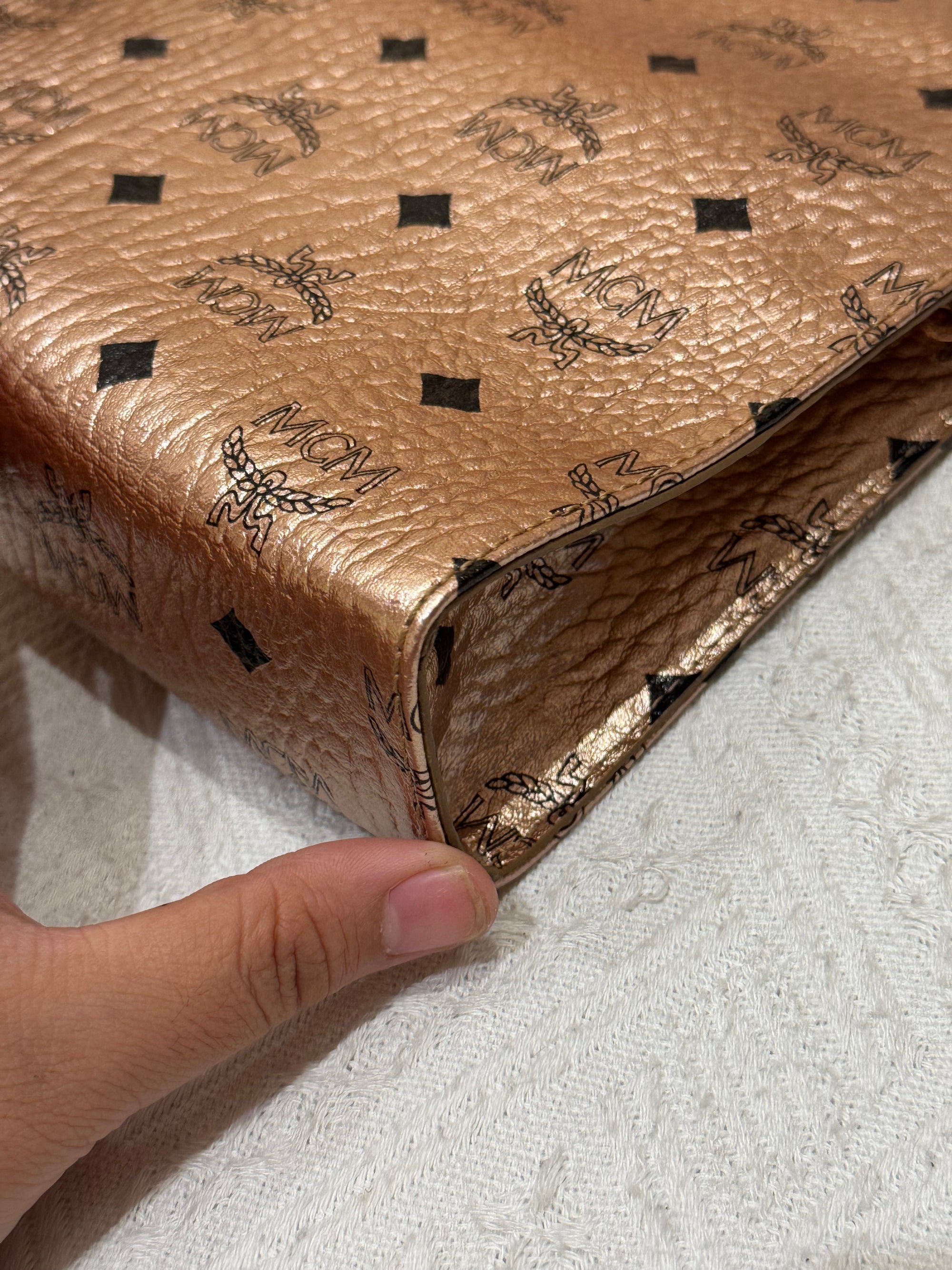 MCM Clutch Rose Gold