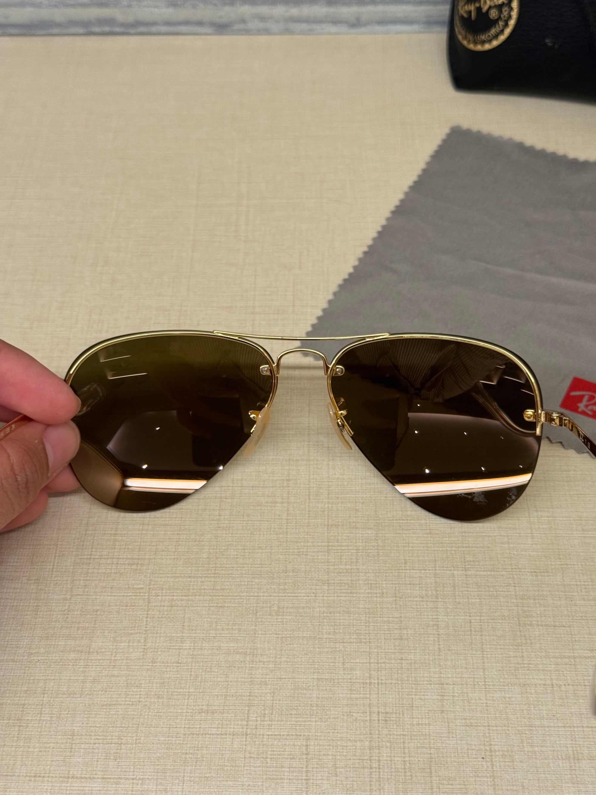 Rayban Sunglasses Aviator Gold