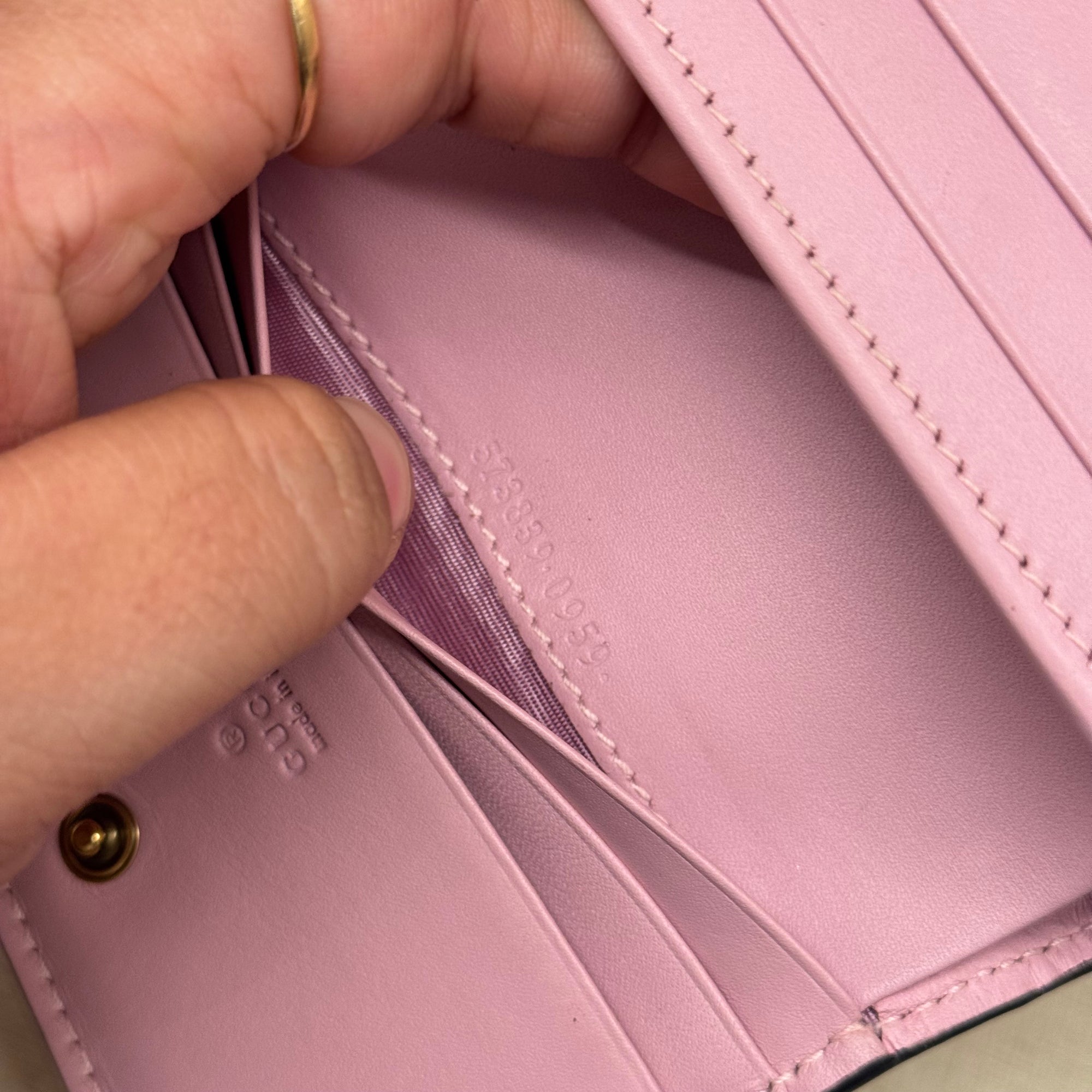 Gucci Compact Wallet Strawberry