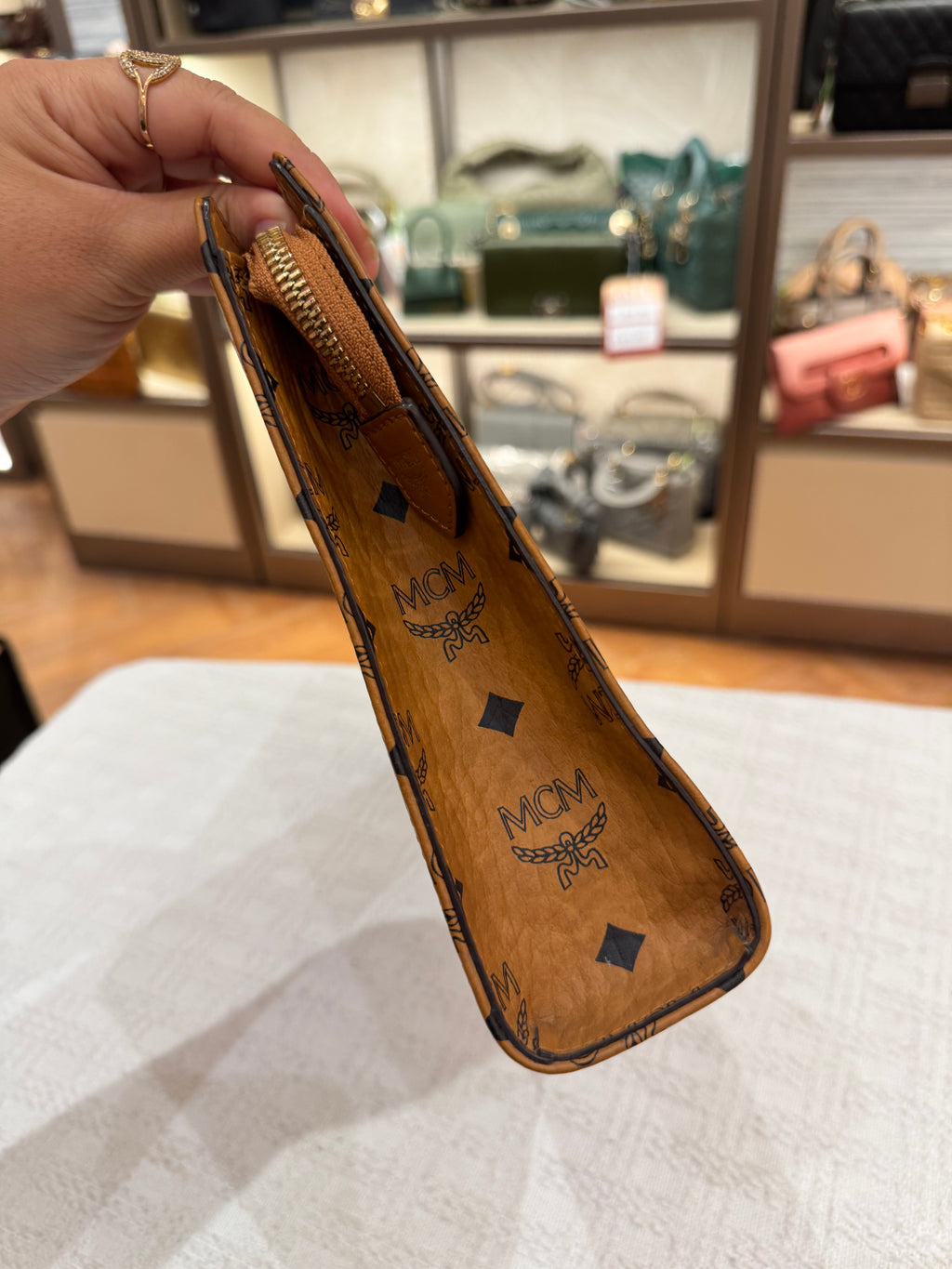 MCM Clutch Cognac