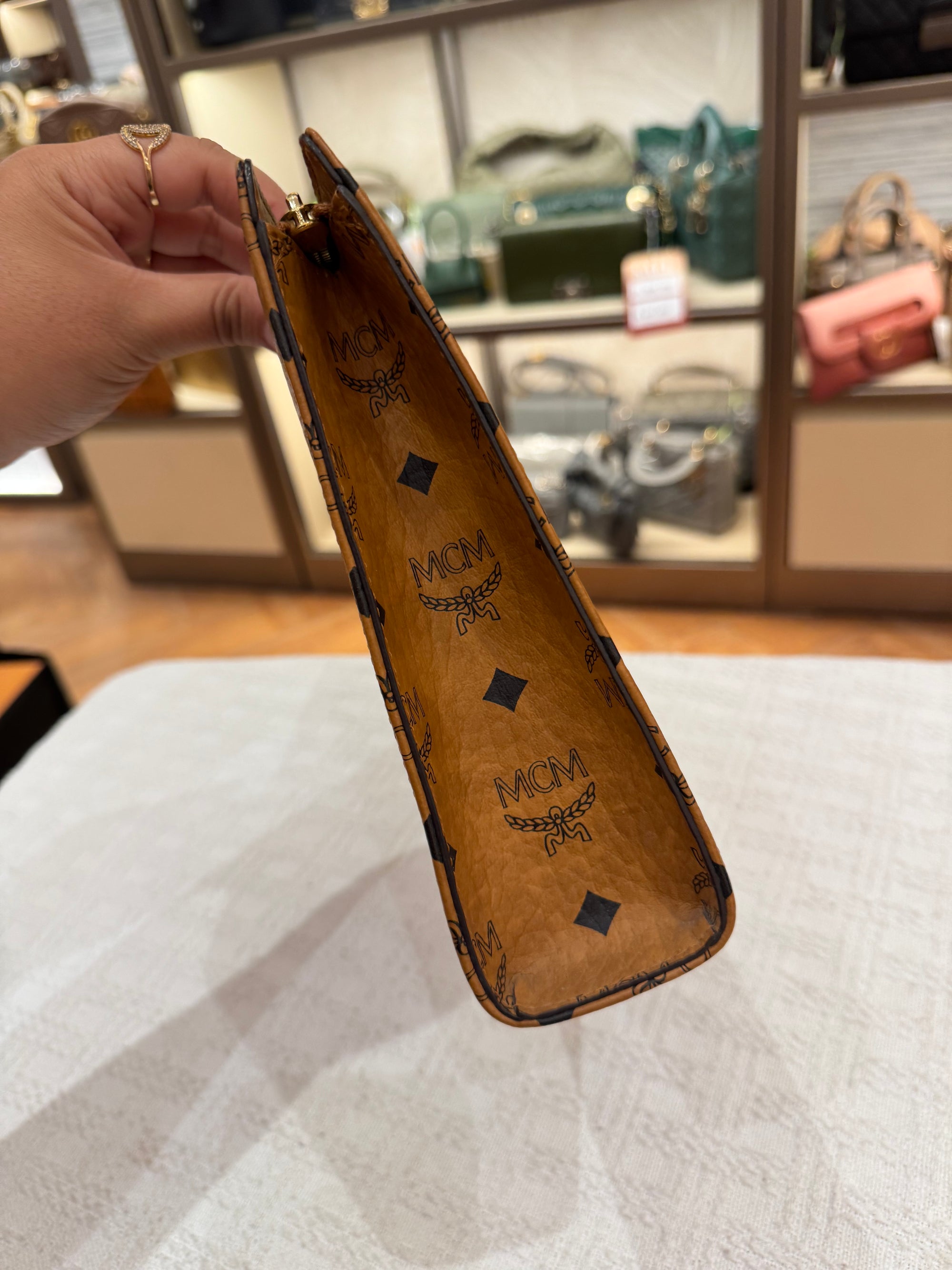 MCM Clutch Cognac