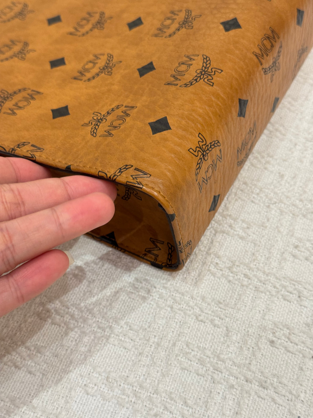 MCM Clutch Cognac