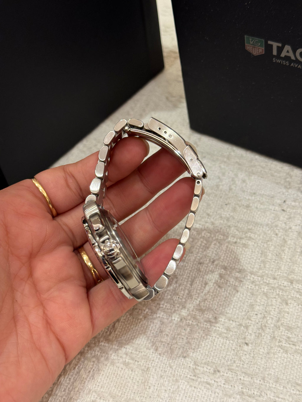 Tag Heuer Formula 1 Chain Silver Dial Black