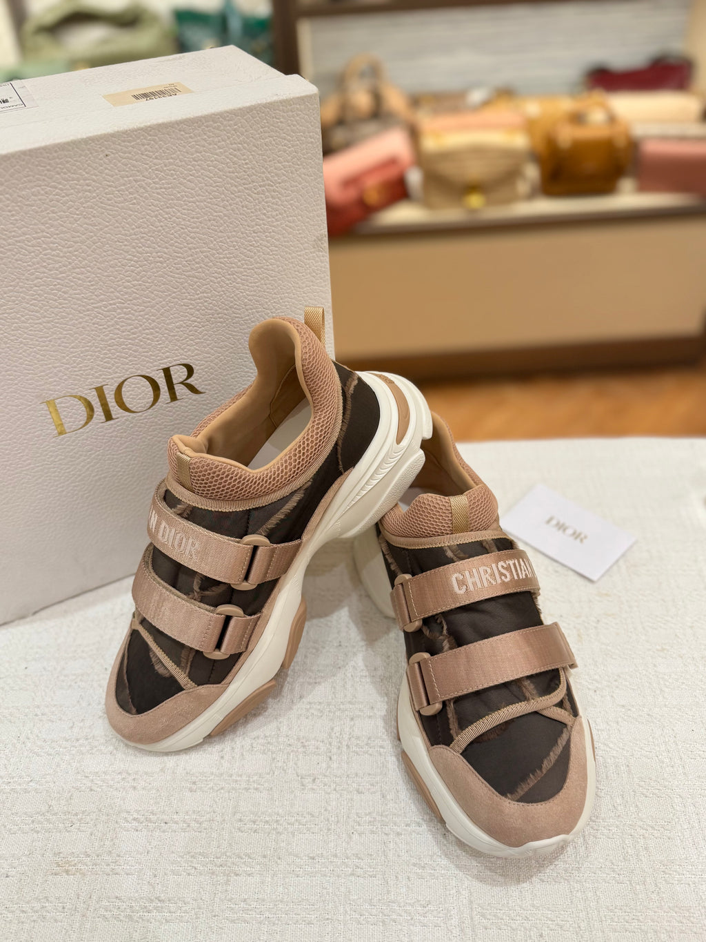 Dior D-Wander Sneakers Nude
