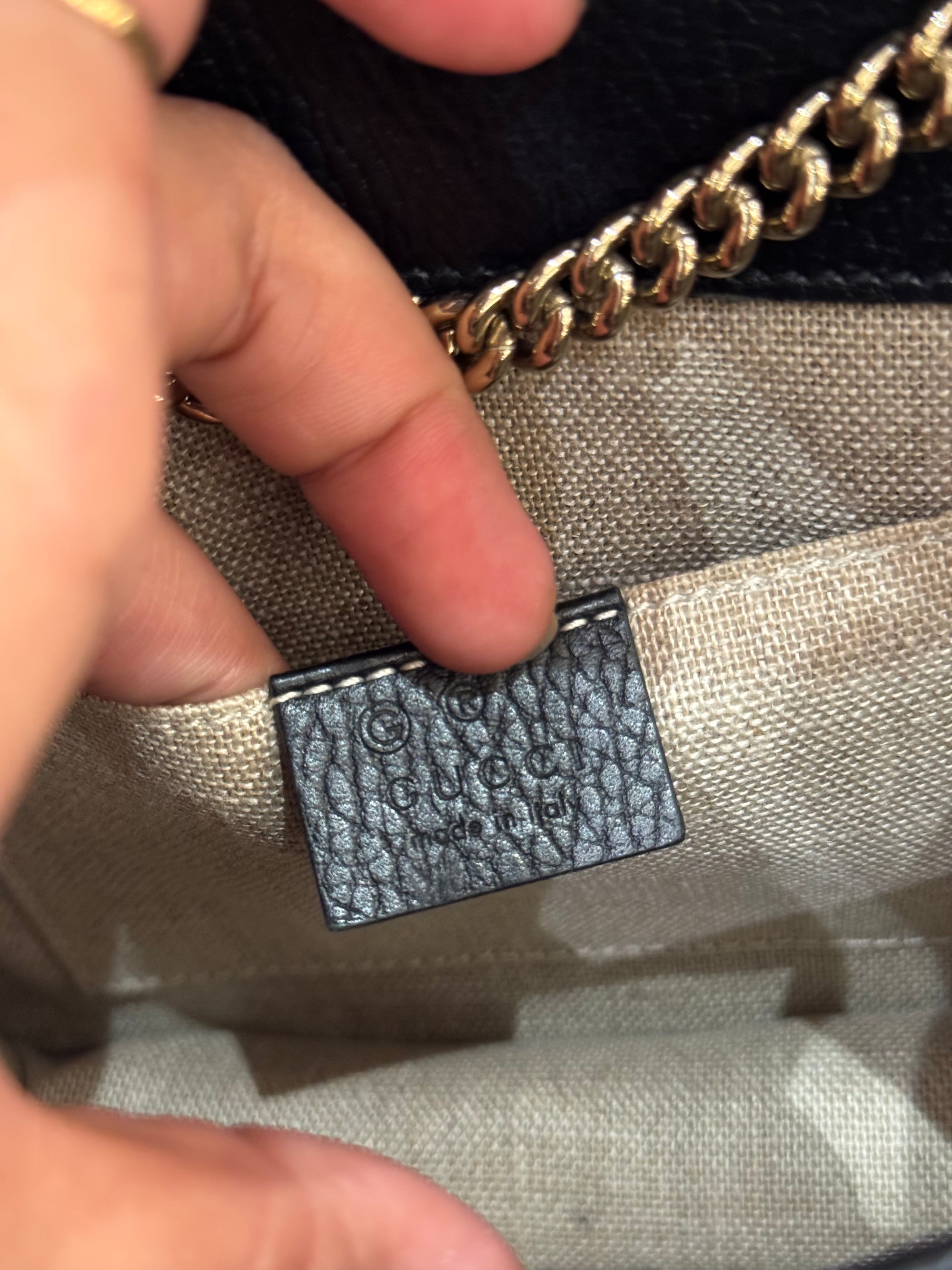 Gucci Interlock Small