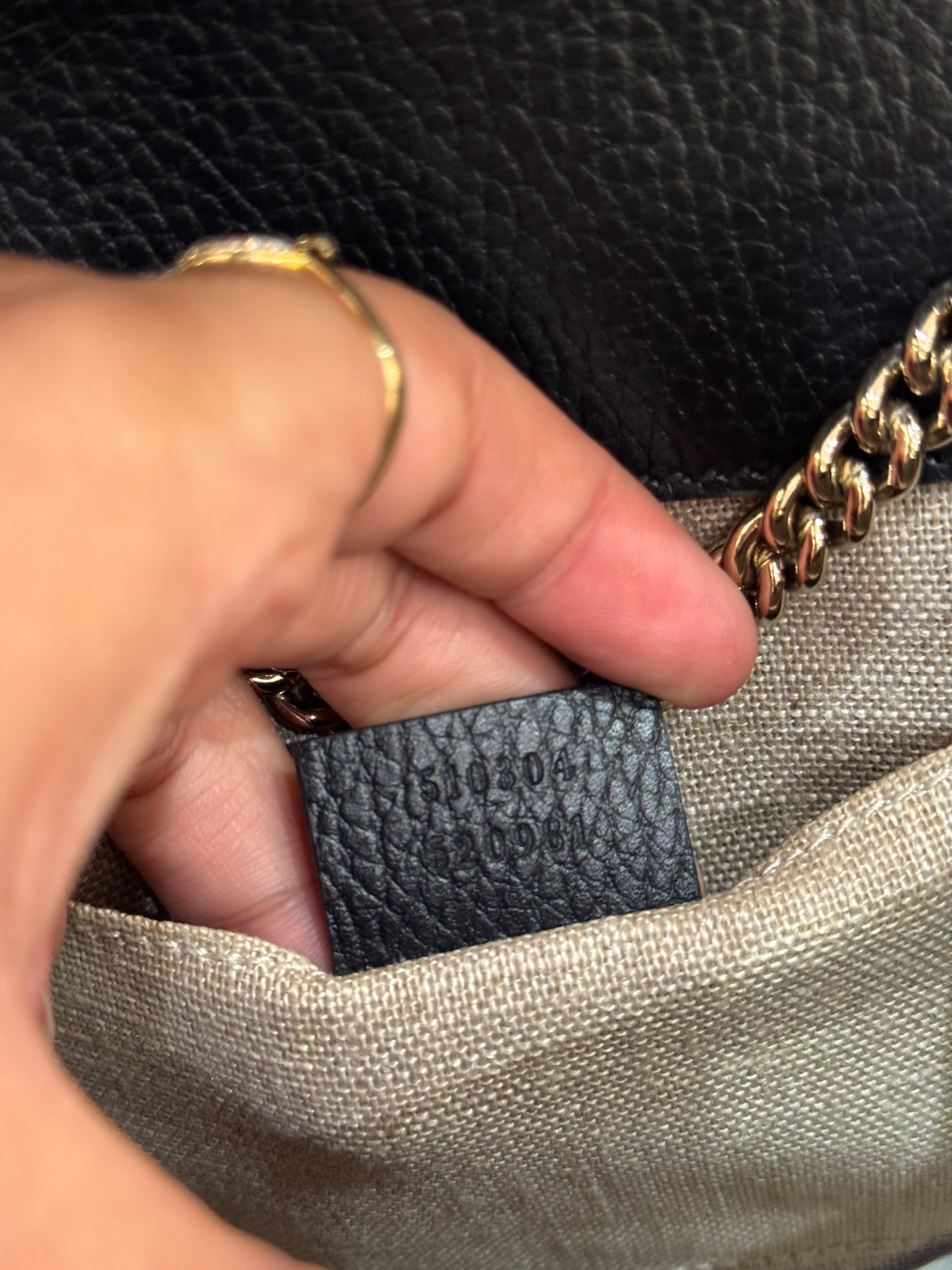 Gucci Interlock Small