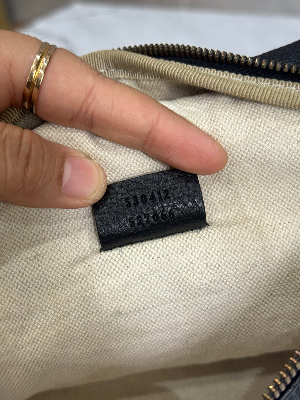 Gucci Bumbag Black