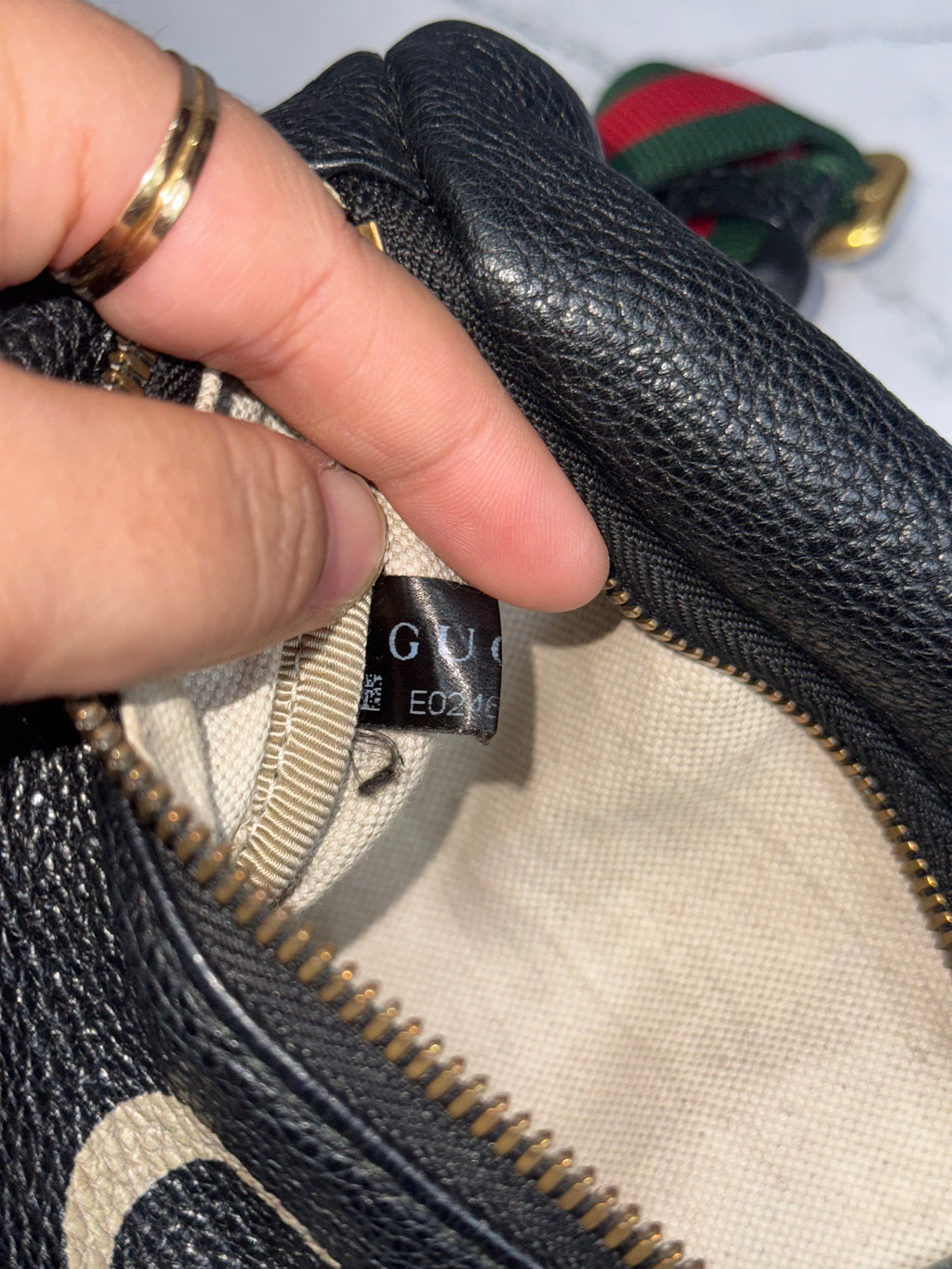 Gucci Bumbag Black