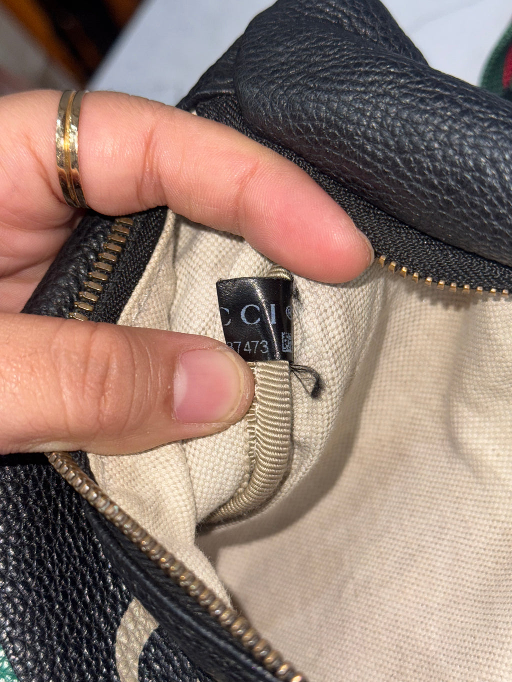 Gucci Bumbag Black