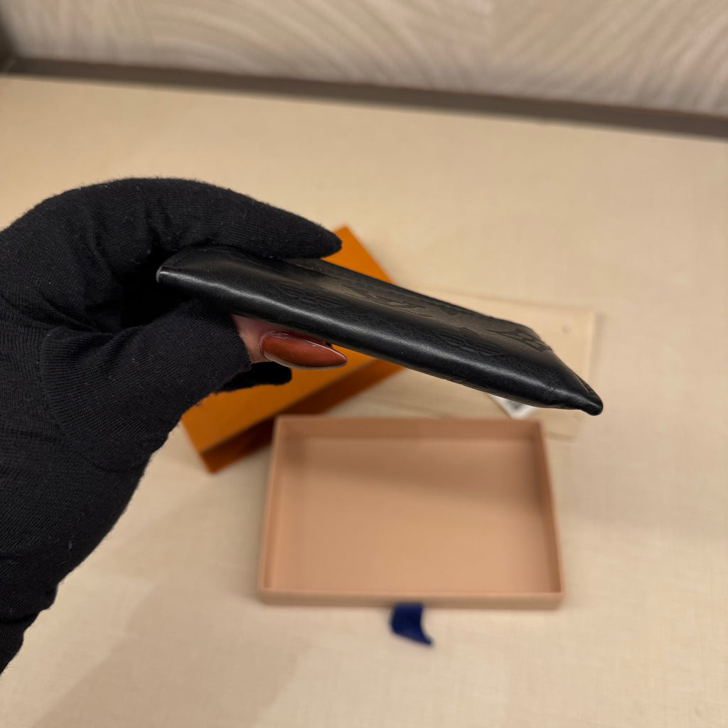 Louis Vuitton Card Holder Shadow