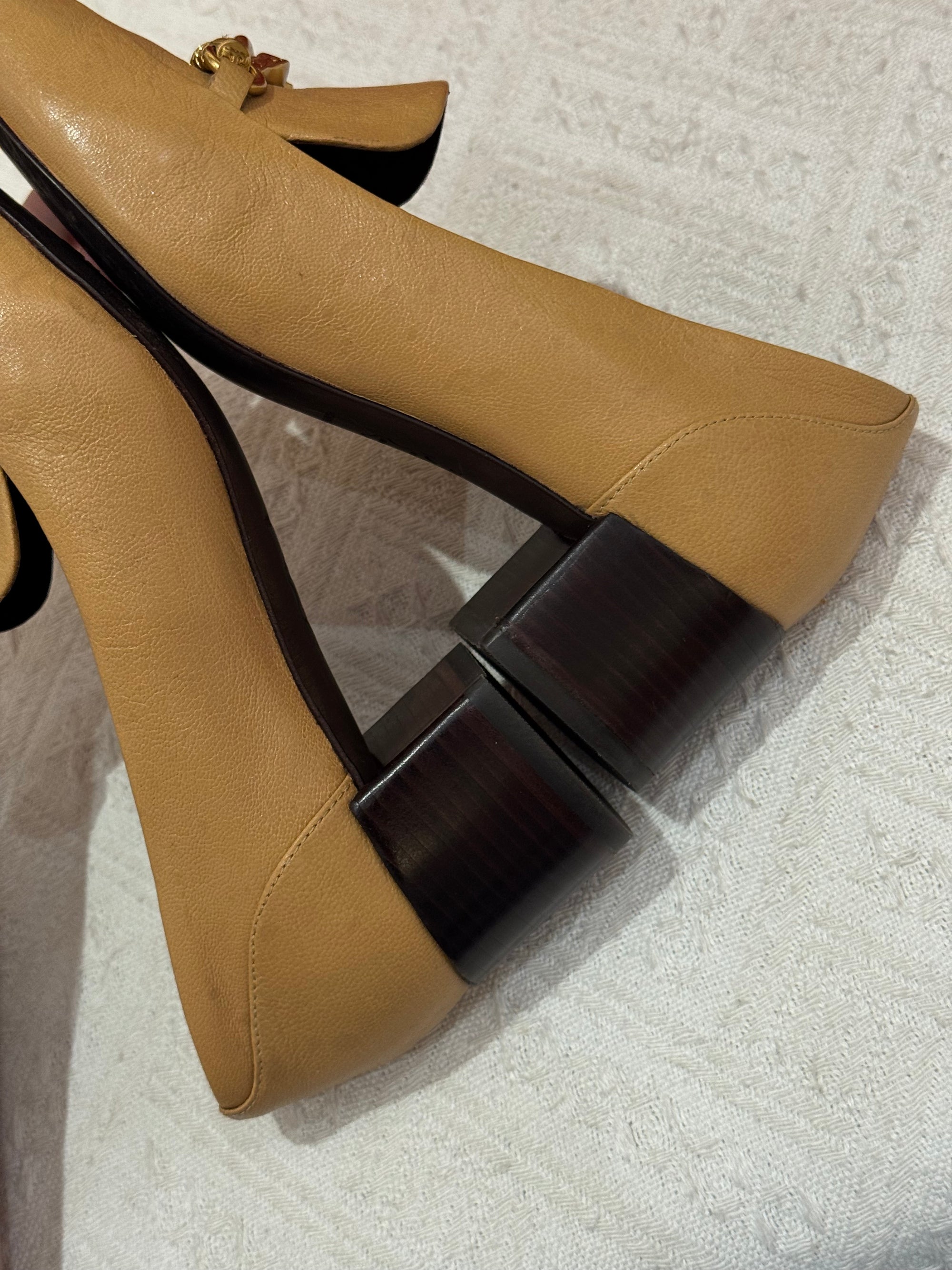 Tory Burch Wedges Horse