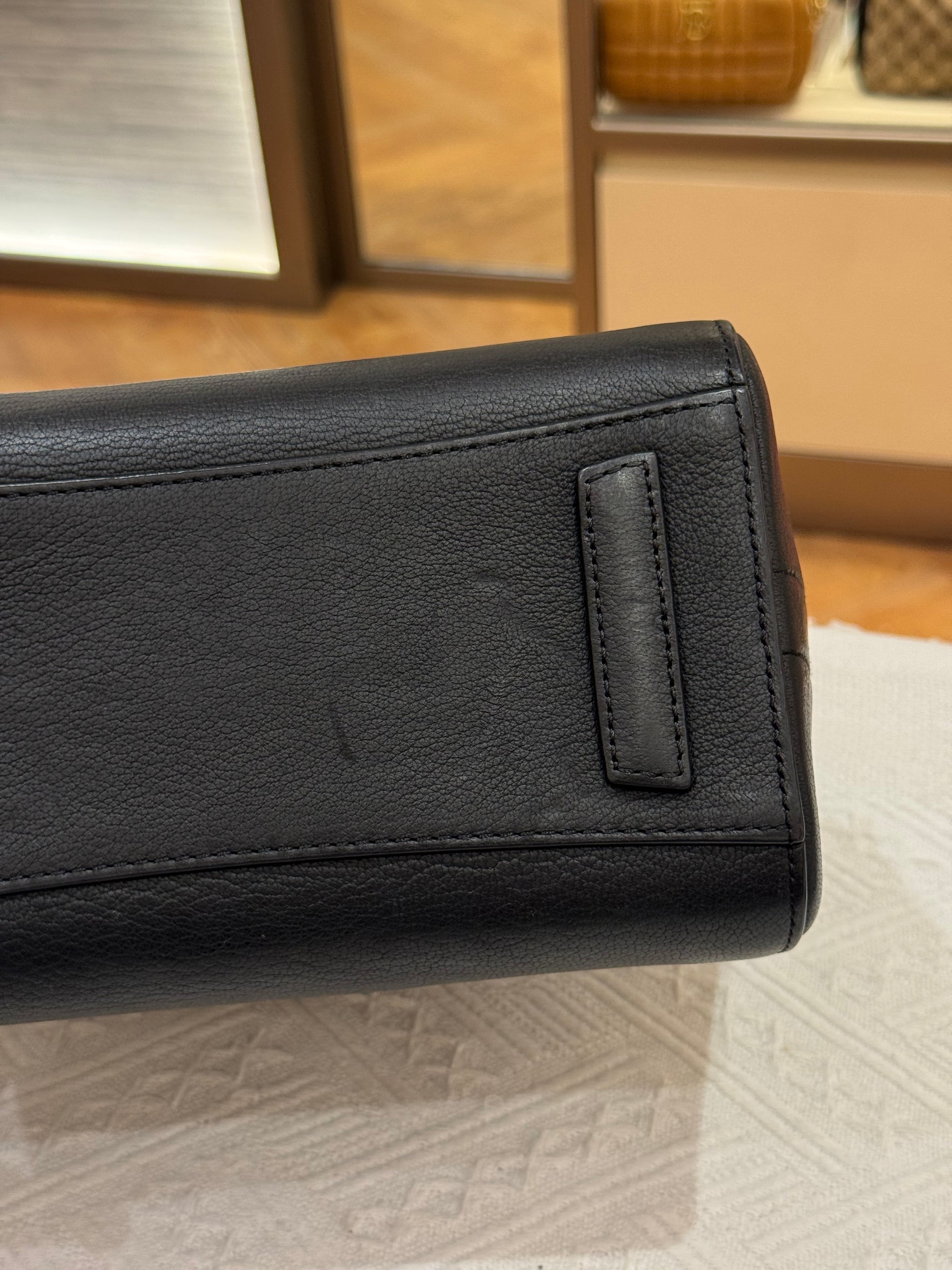 Givenchy Antigona Mini
