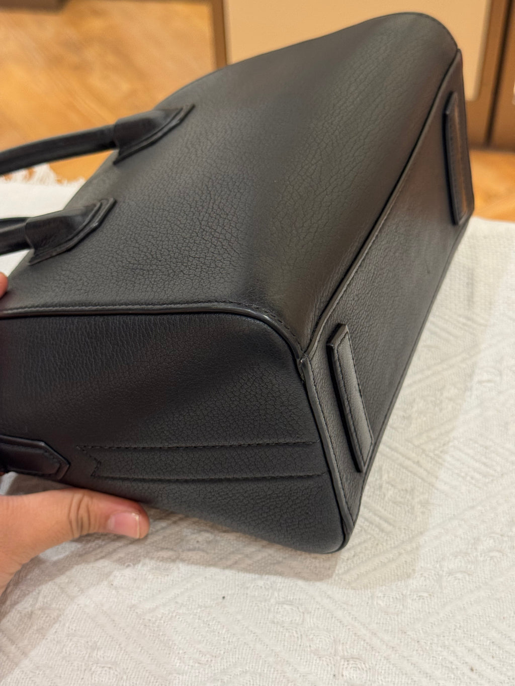 Givenchy Antigona Mini