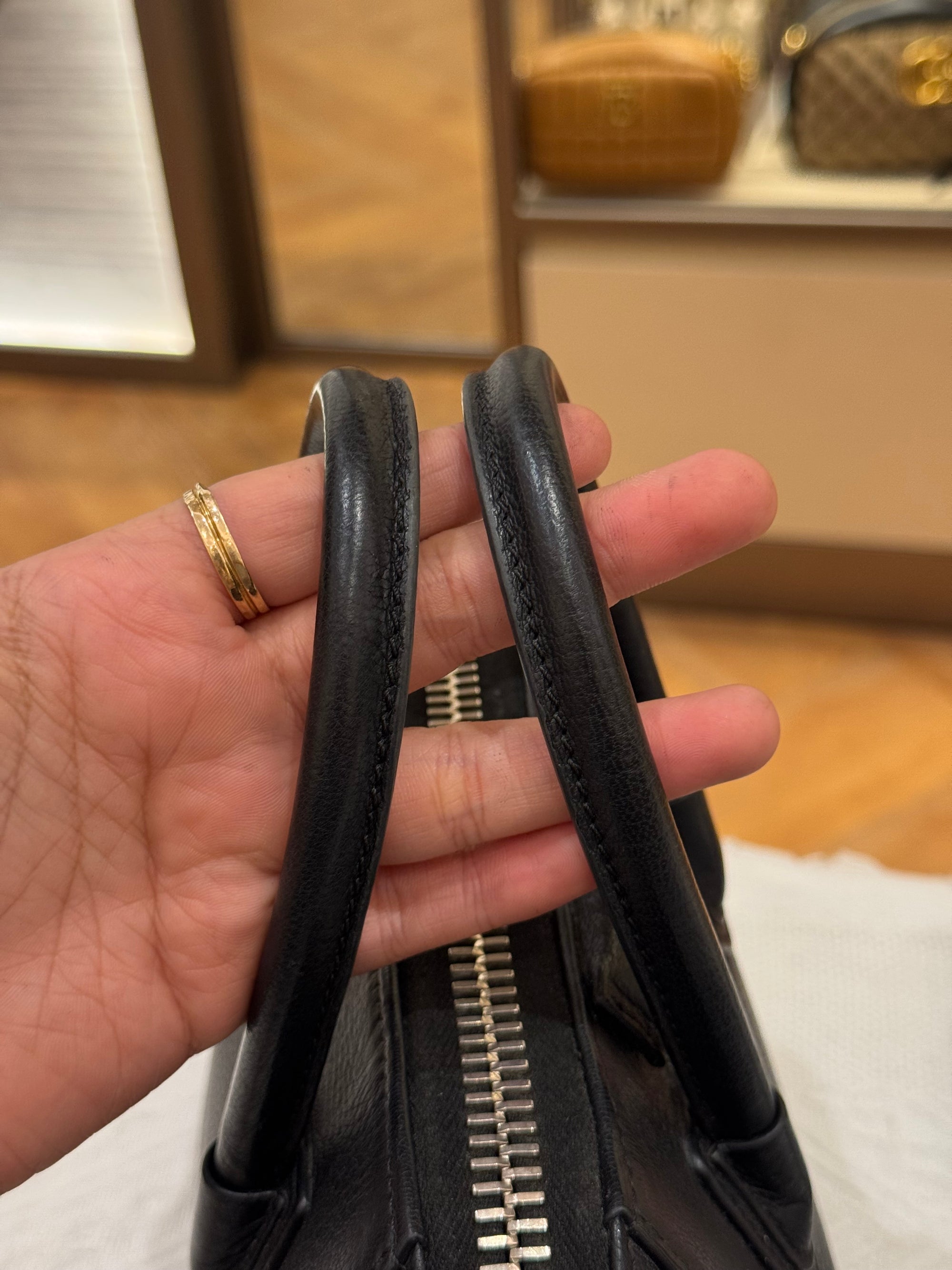 Givenchy Antigona Mini