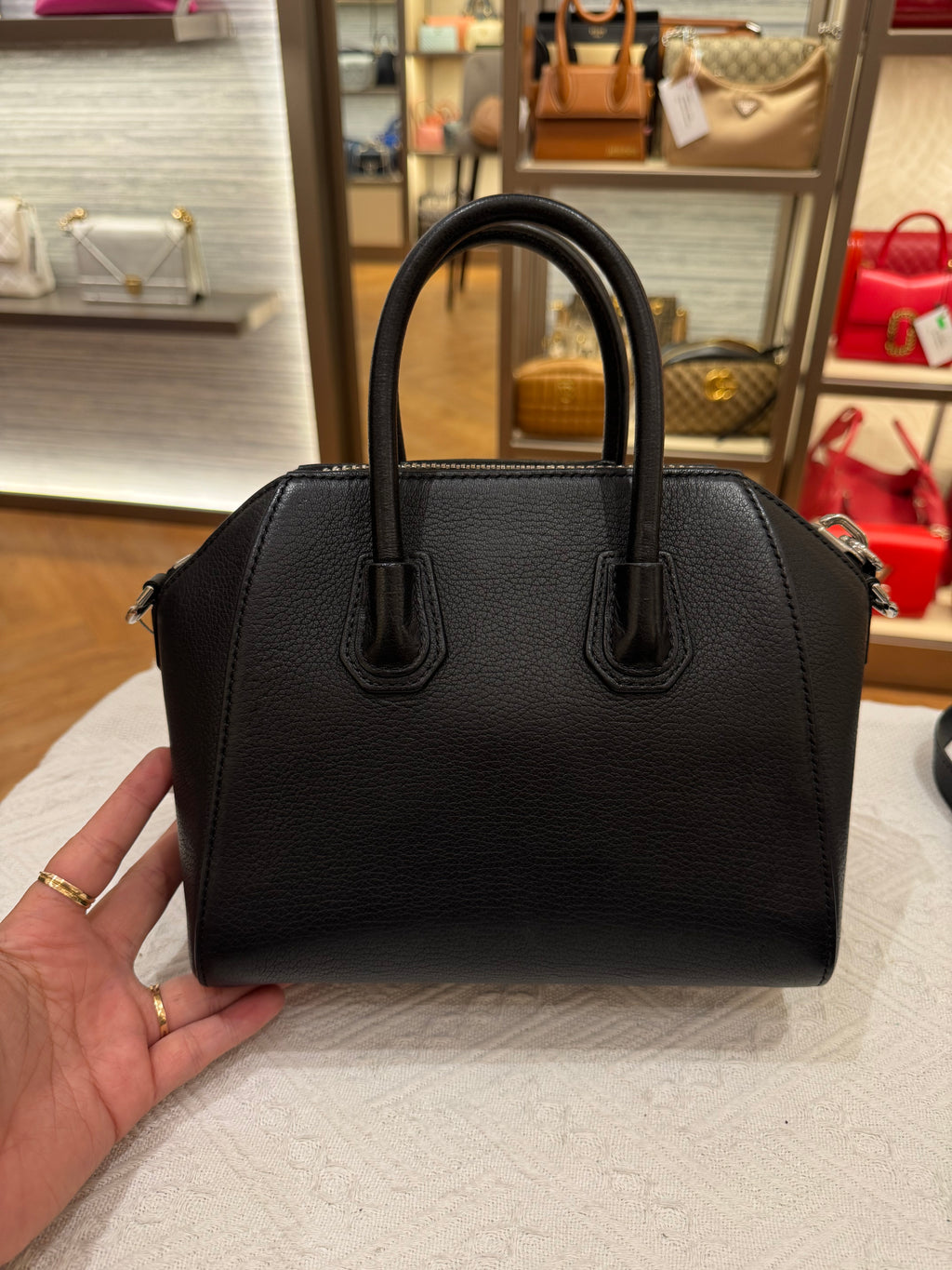 Givenchy Antigona Mini